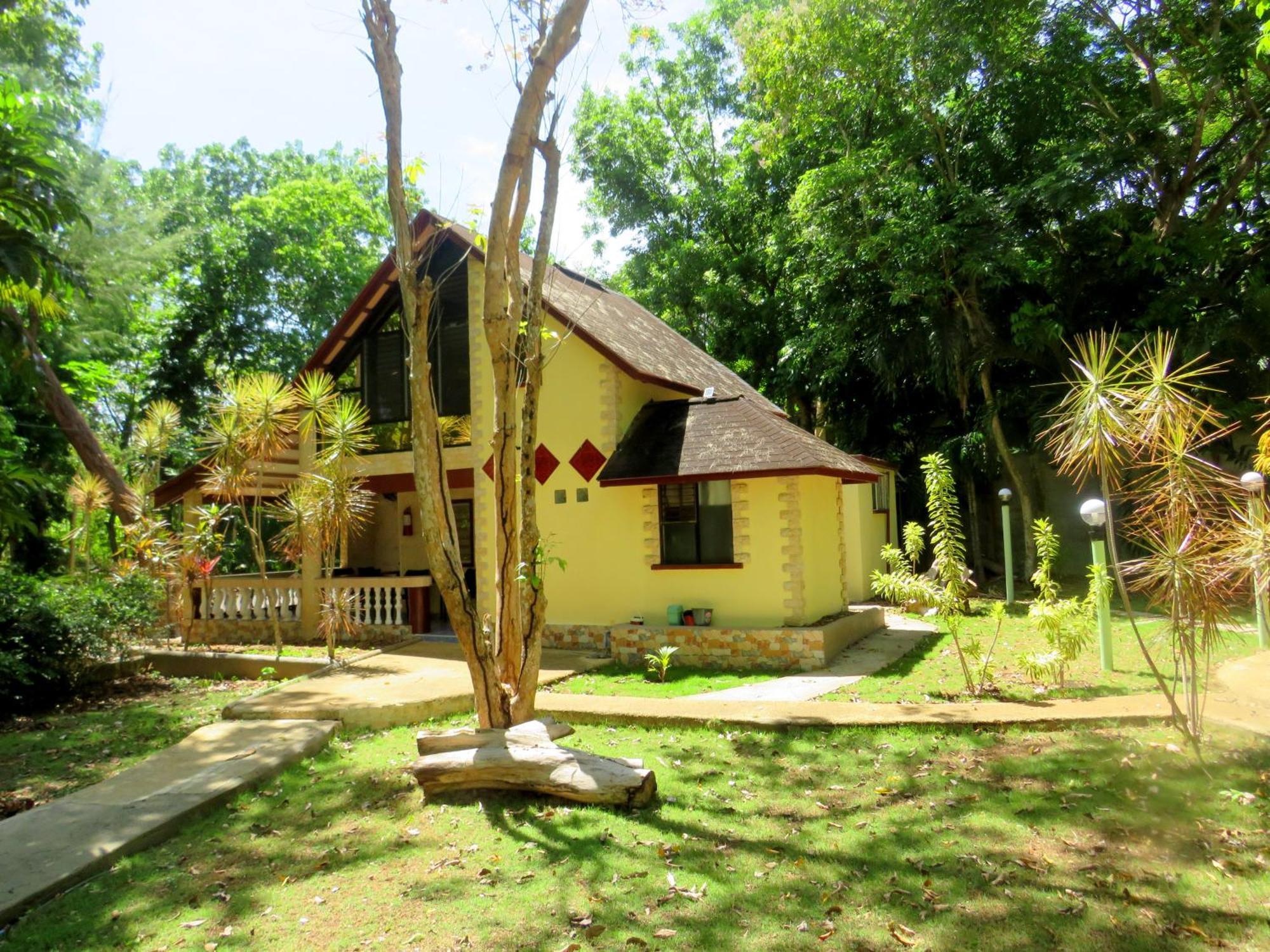 Alonaland Resort Panglao-stad Buitenkant foto